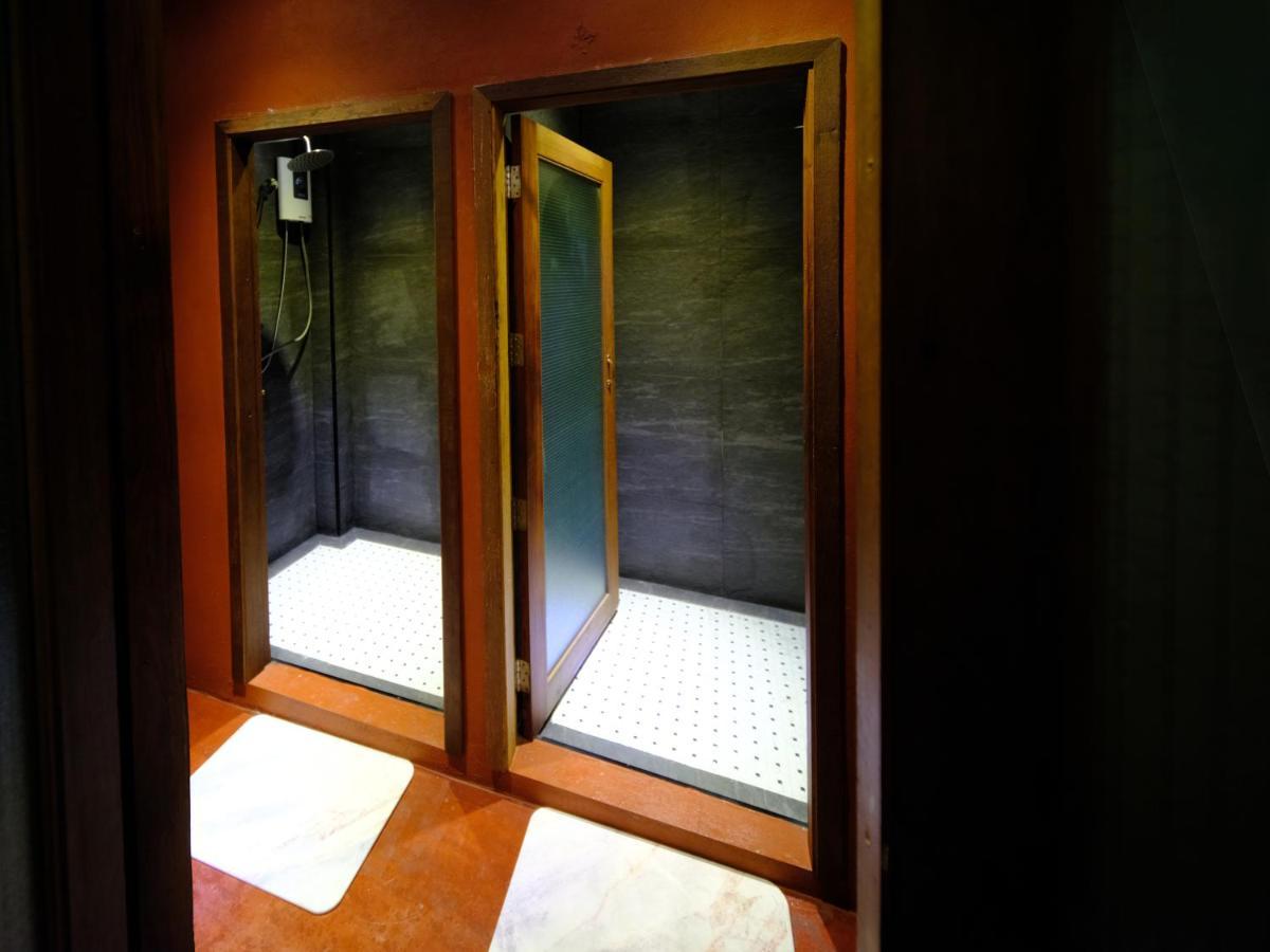 הוילה בנגקוק Rinvada House מראה חיצוני תמונה