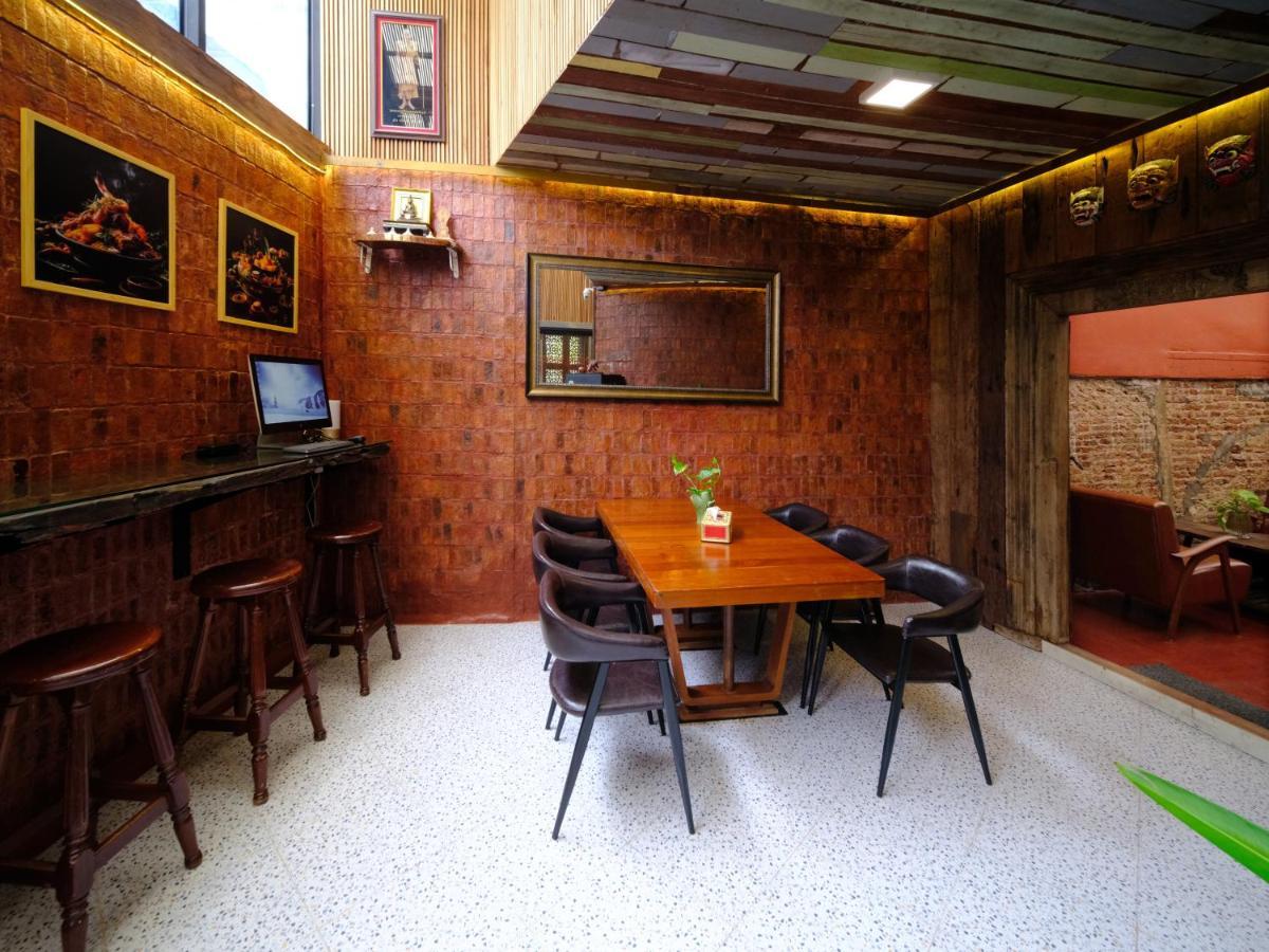 הוילה בנגקוק Rinvada House מראה חיצוני תמונה